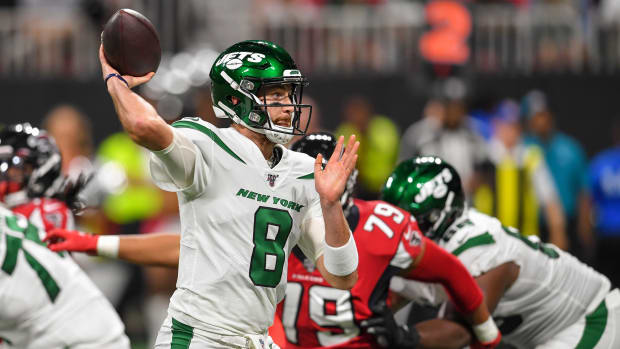 Luke Falk 8:28